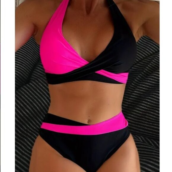 Black & Hot Pink Colorblock Halter Bikini Set Size Small | NWOT | MSRP $42 - Picture 1 of 8